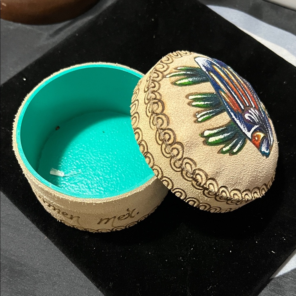 Handcrafted Fish Design Trinket Box - Picture 8 of 11